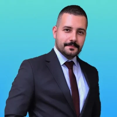 الاستاذ حيدر النجار